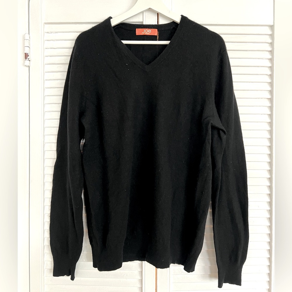 Men’s Black V-Neck Sweater (Ultra Soft)